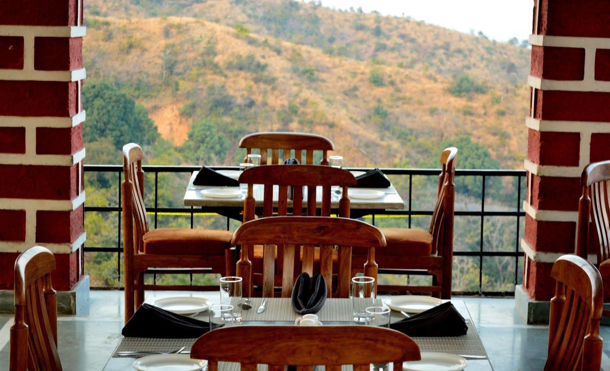 Dee Jay Resort Dhaliara Luaran gambar